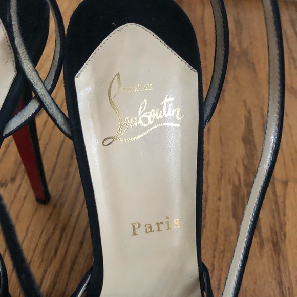 Christian Louboutin Black Suede Heels Sz 39 1/2 - Picture 4 of 9